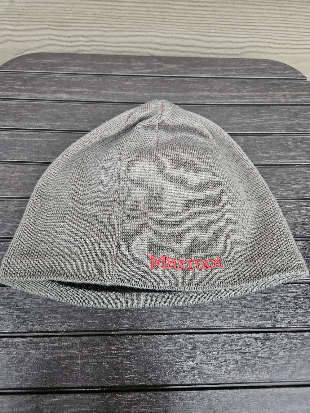 Marmot Summit Beanie Gray Red Logo Hat Cap Fleece Band GUC